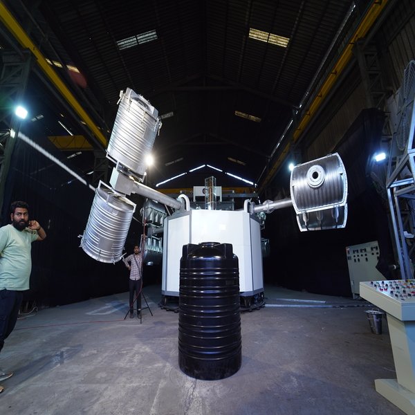 Bi-Axial Heavy-Duty Central Turret and Hub