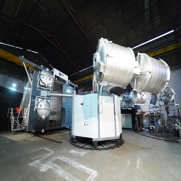 Bi-Axial Machine Turret Side Profile