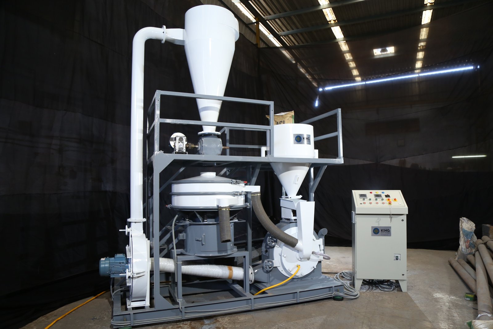 Pulverizer Machine